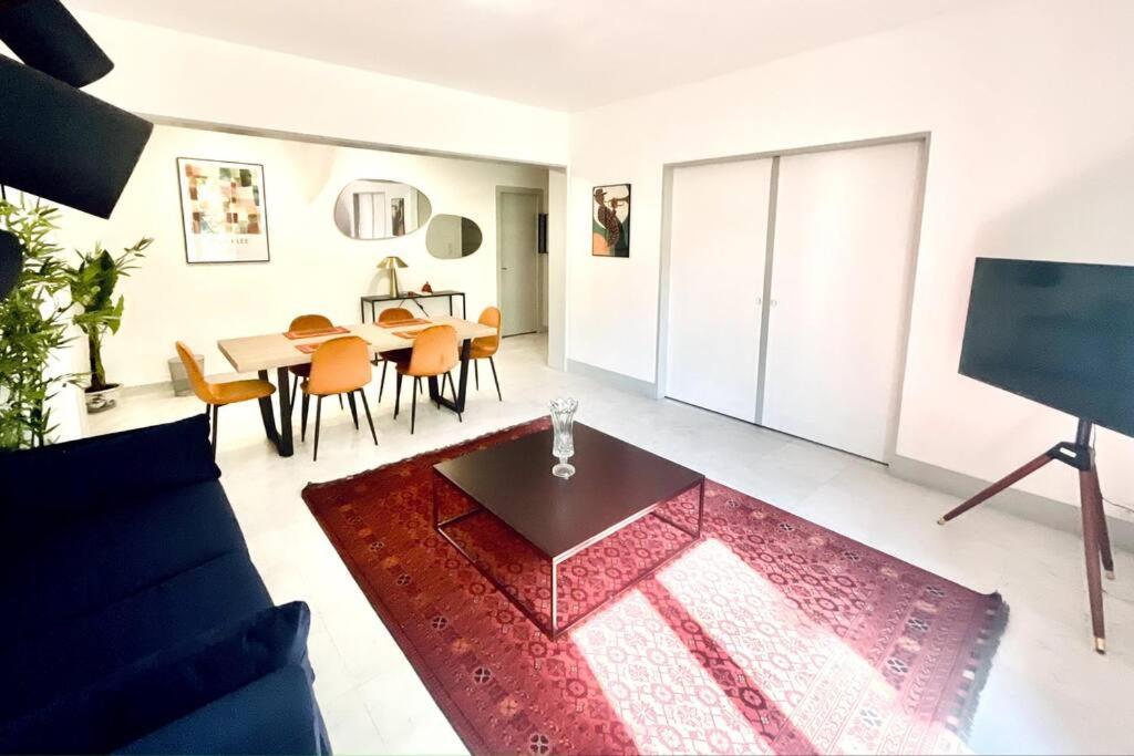 Gustave - Charming Eiffel Tower Appartement - Paris Exterior foto